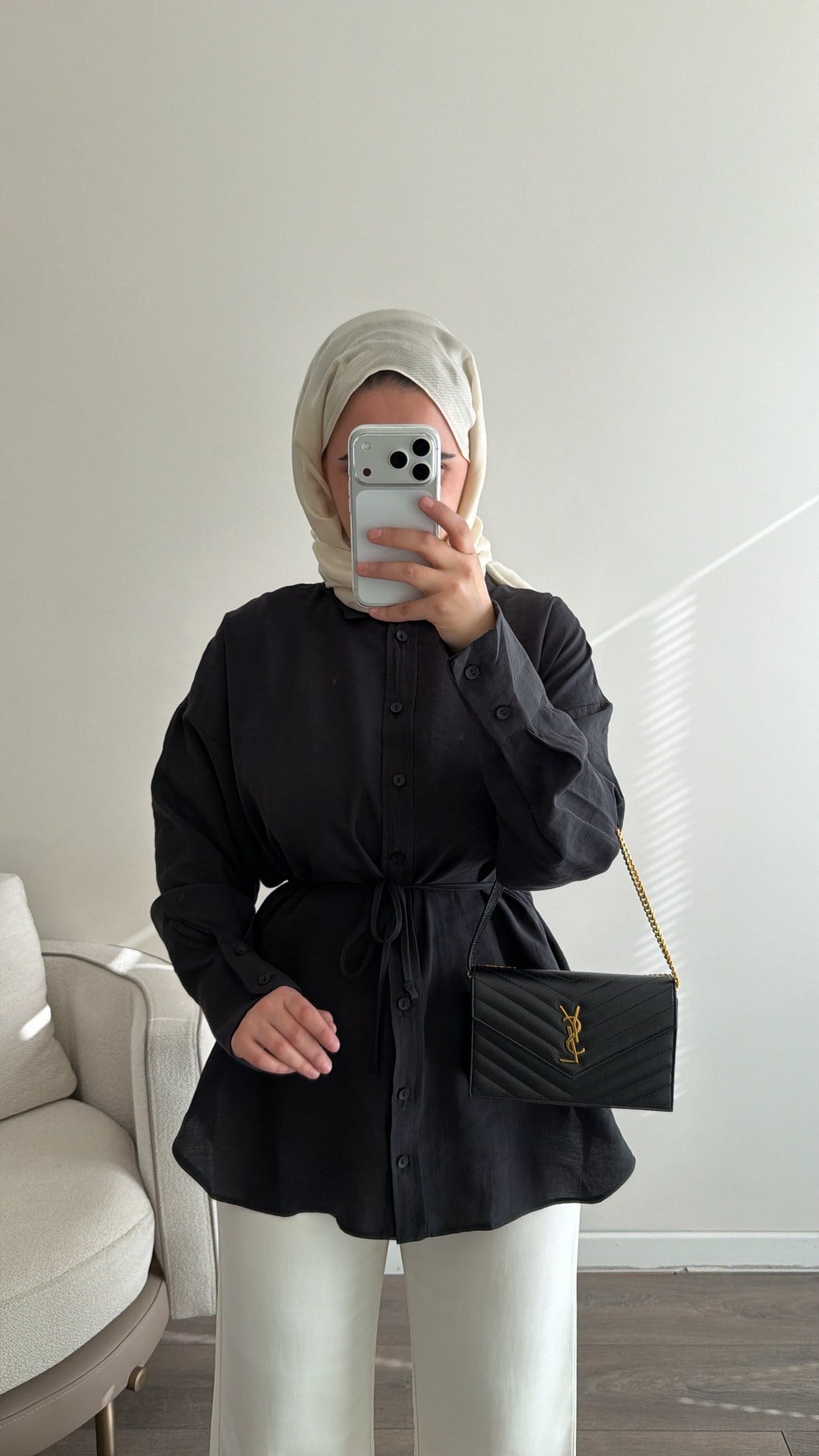 Kalın Manşetli Basic Siyah Gömlek