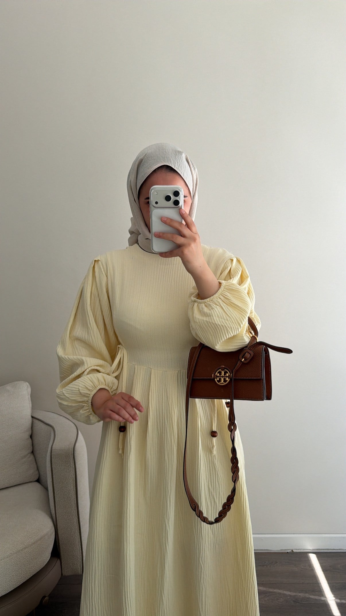 Yandan Bağlama Detaylı Tereyağ SarısıElbise