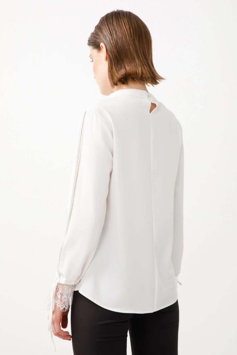 01077-2Y3 MODA İLGİ BLUZEKRU