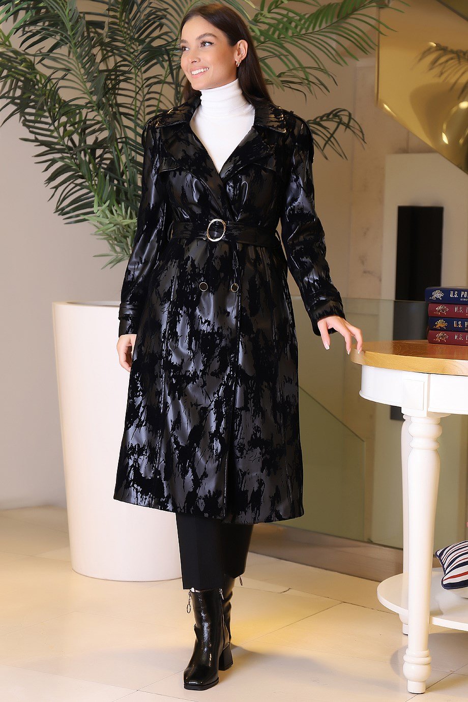 02542-2K3 MODA İLGİ TRENÇKOTSİYAH