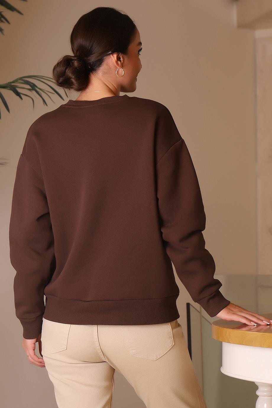 0308-2K4 F.FRIENDS SWEATKAHVE