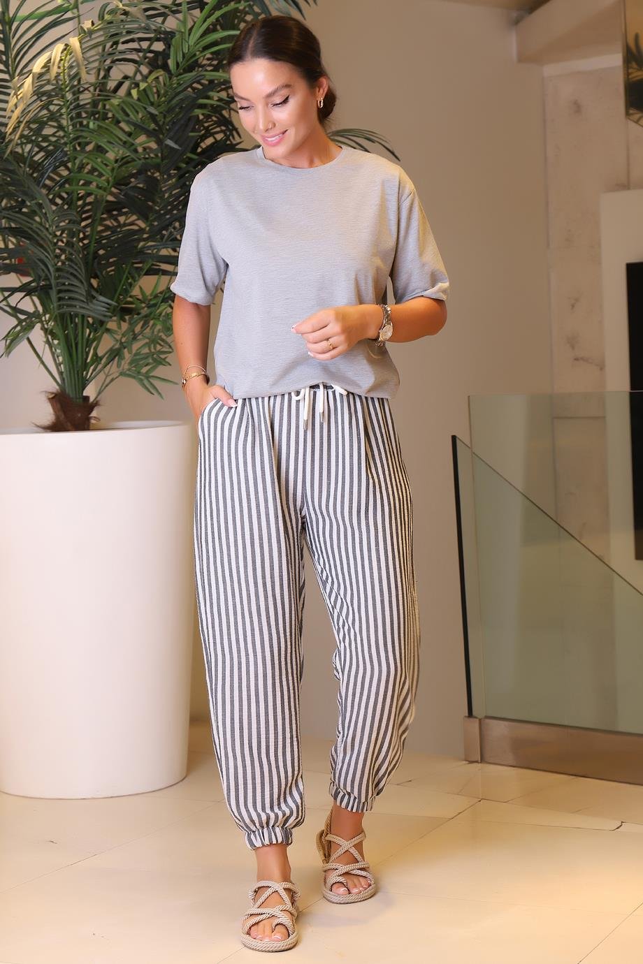 27807-2Y3 BEBE PLUS PANTOLONSİYAH EKRU
