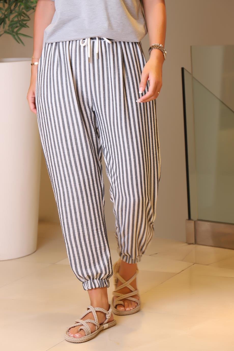 27807-2Y3 BEBE PLUS PANTOLONSİYAH EKRU