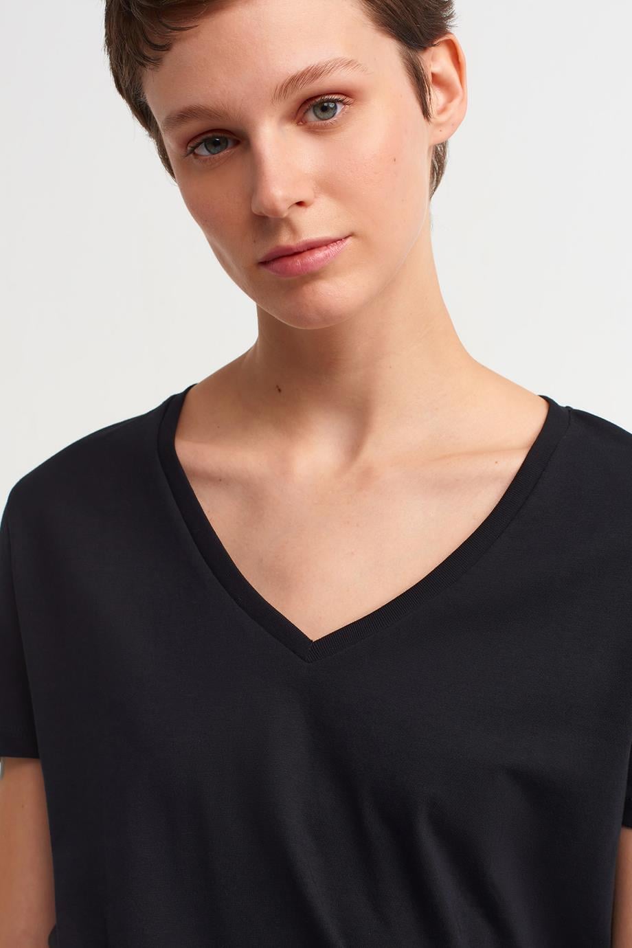 3470-2Y3 DİLVİN TSHIRTSİYAH