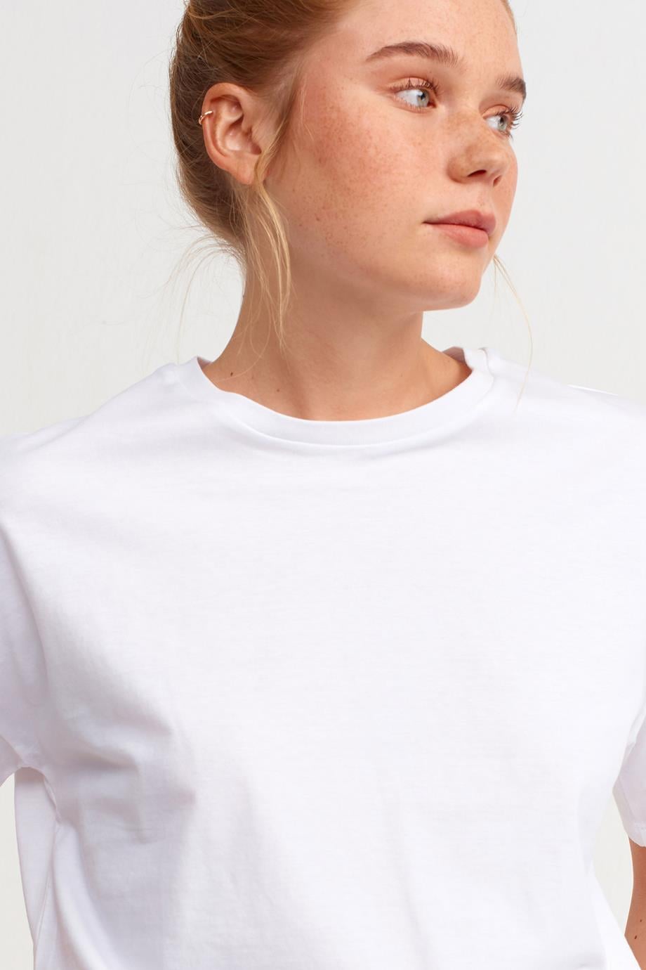 3683-2Y3 DİLVİN TSHIRTBEYAZ