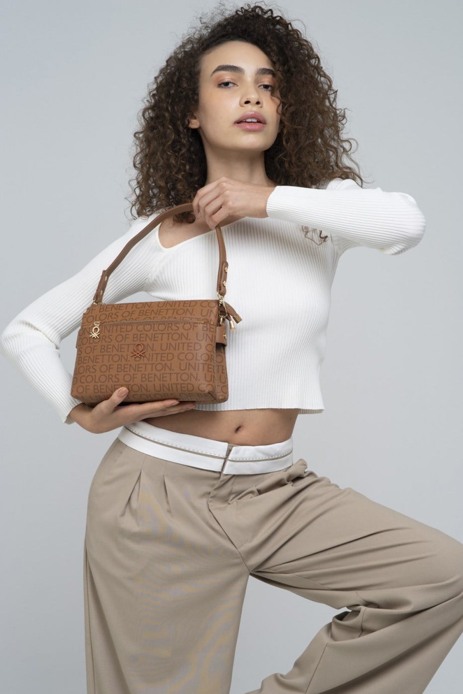 820-2K3 BENETTON ÇANTACAMEL