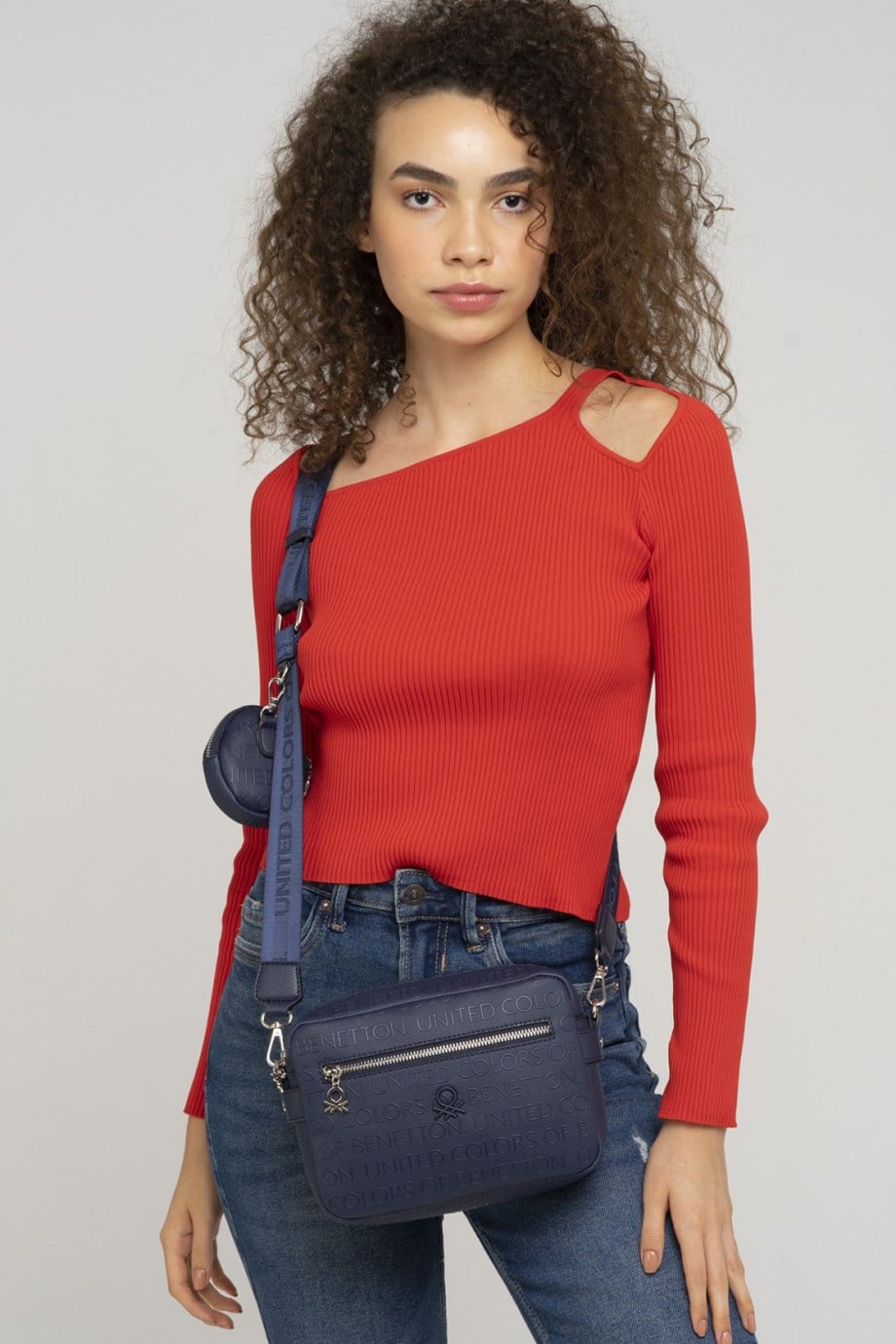 858-2K3 BENETTON ÇANTALACİ