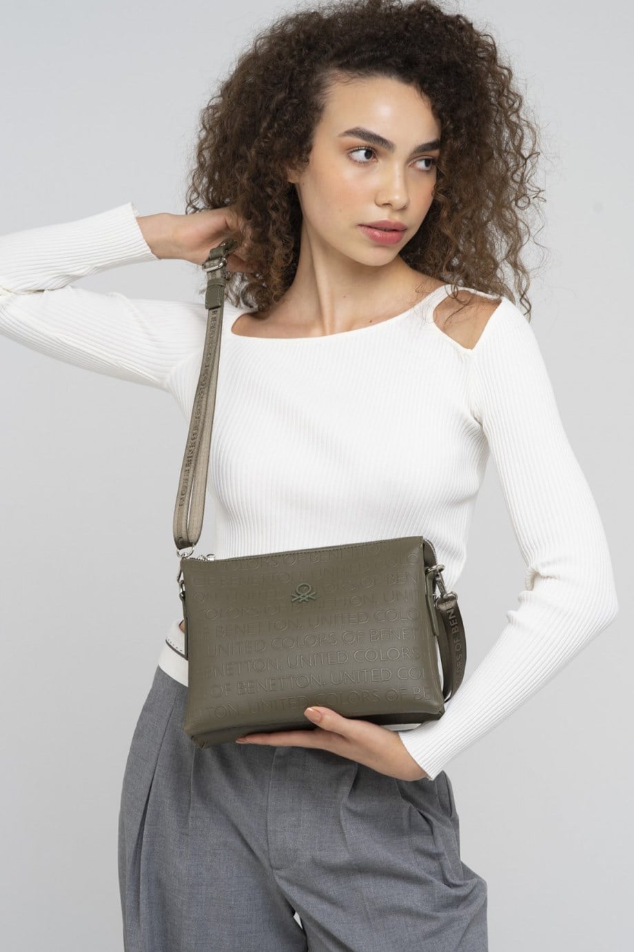878-2K3 BENETTON ÇANTAHAKİ