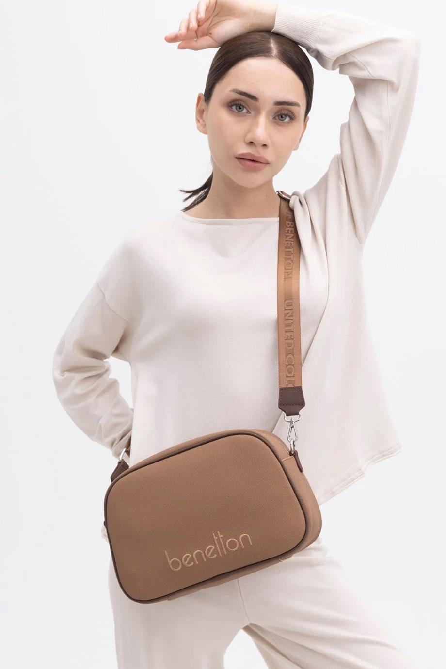 BENETTON-ST DERİ1435-2K5 BENETTON ÇANTACAMEL KAHVE