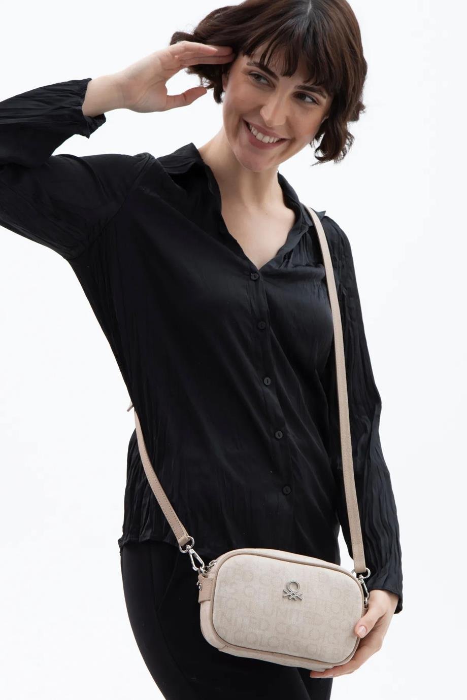 BENETTON-ST DERİ1537-2Y5 BENETTON ÇANTABEJ