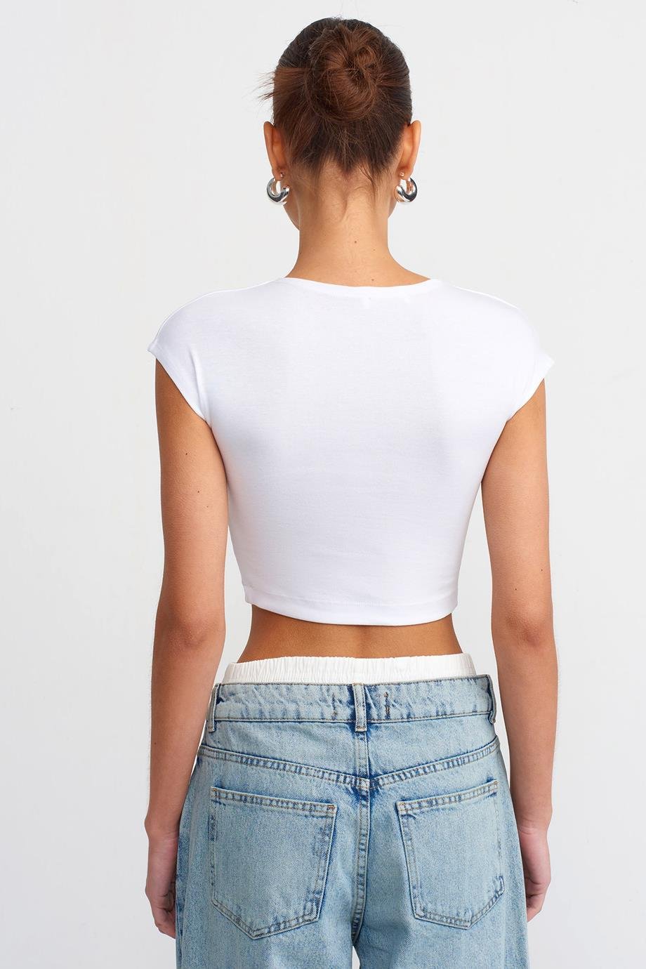 DİLVİN30528-2Y5 DİLVİN CROPBEYAZ