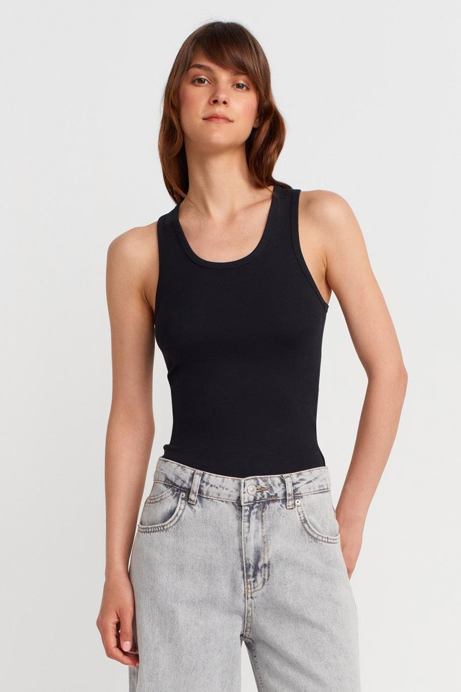 DİLVİN31805-2Y5 DİLVİN ATLETSİYAH