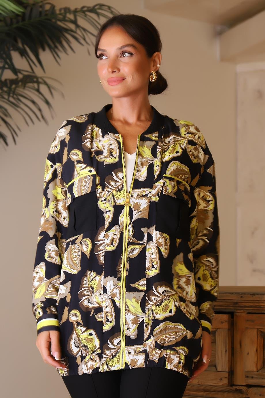 HUKKAHAKİM YAKA FERMUARLI DESENLİ KADIN CEKET 6015-2Y4