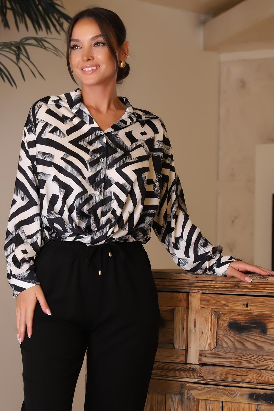 İNDİGO6031-2Y4 İNDİGO BLUZSİYAH