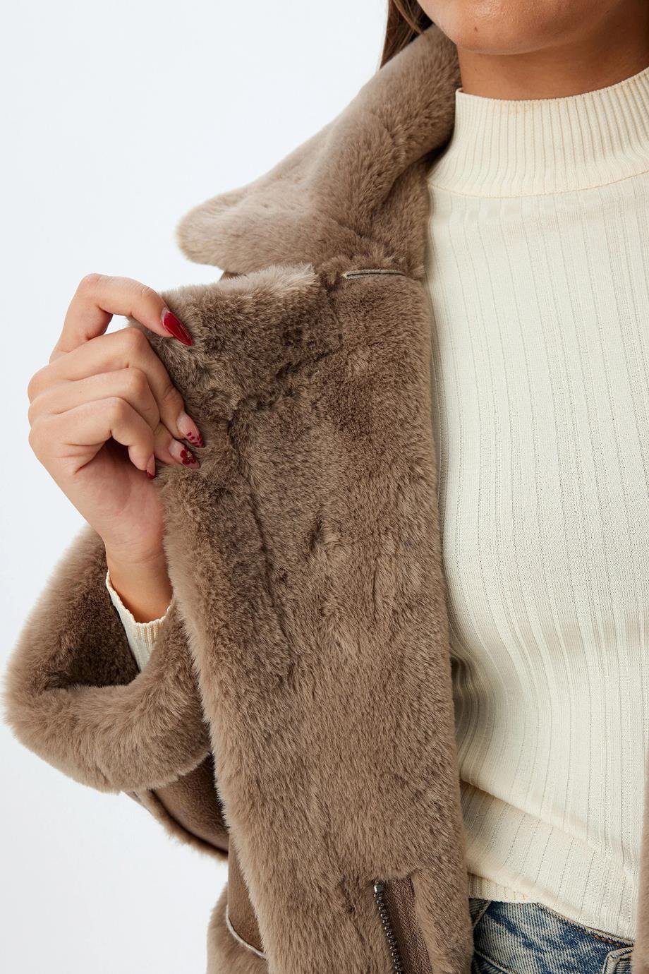 KOTON5WAK00066EW-2K5 KOTON KABANVİZON