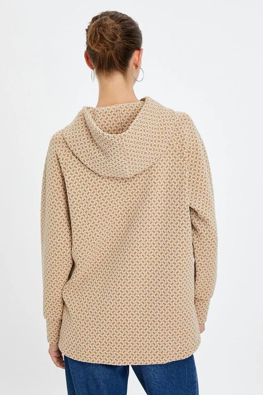 KOTONKapşonlu Dokulu Uzun Kollu Yırtmaçlı Bej Kadın Sweatshirt  4WAK10029EK-2K4
