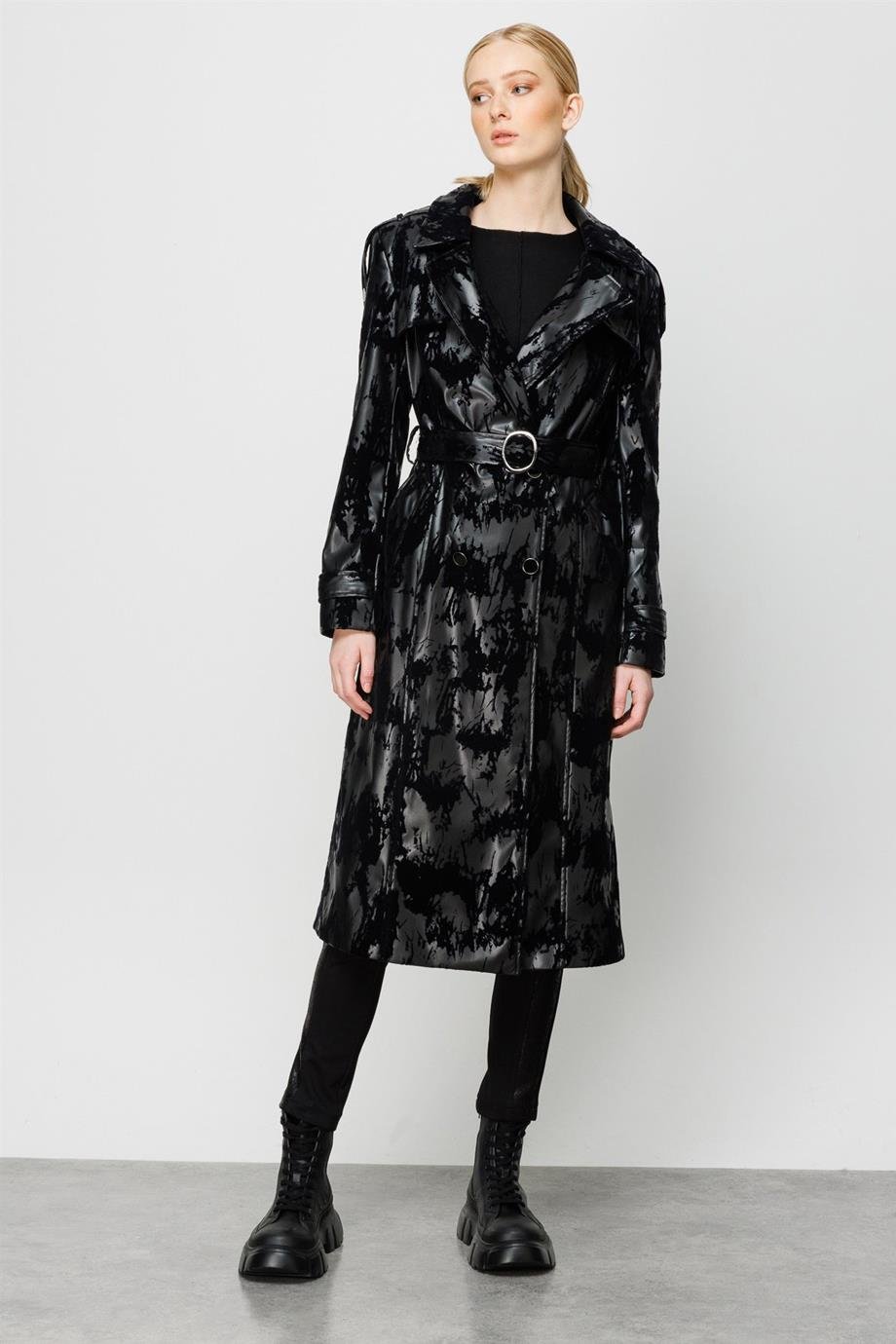 MODA İLGİDESENLİ KEMERLİ SİYAH KADIN TRENÇKOT 02542-2K3