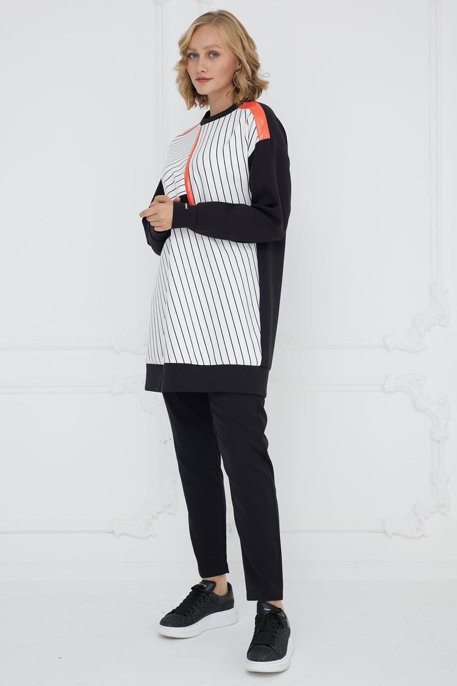 MOODBASİCMB21.249-2K4 MOODBASIC SWEATSİYAH