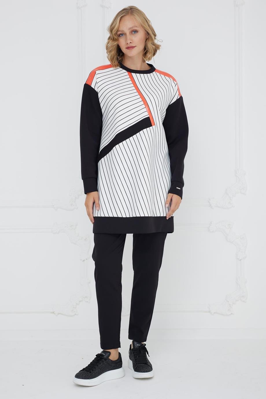 MOODBASİCMB21.249-2K4 MOODBASIC SWEATSİYAH