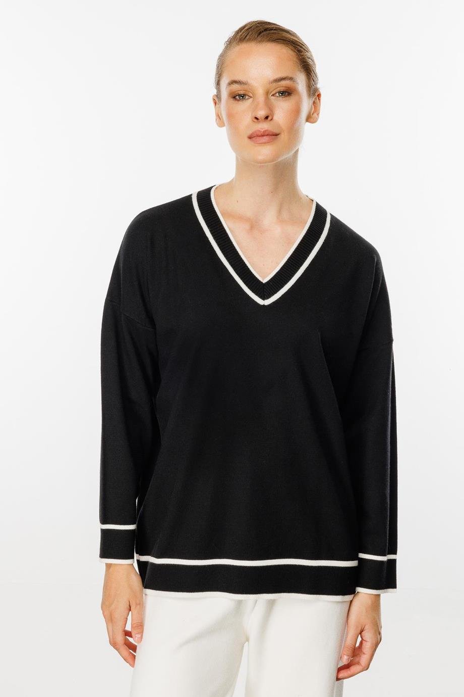 MUTLU ERTAN20134-2K5 MUTLU ERTAN BLUZSİYAH