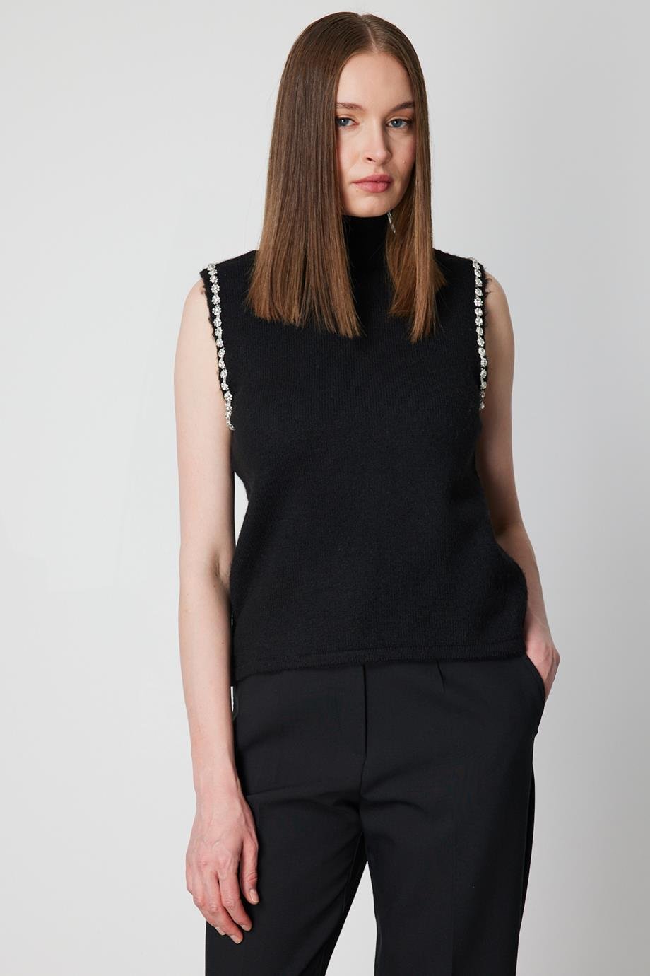 ONTEKS63382-2K6 ONTKES KAZAK-SİYAH