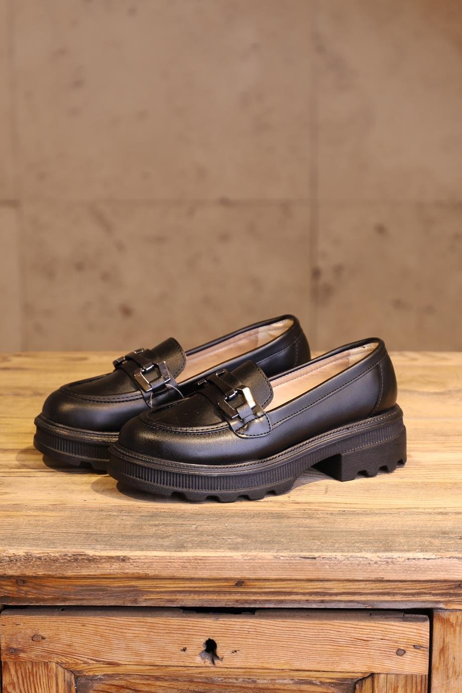 PUNTO-GÜVEN572337-2Y4 PUNTO AYAKKABISİYAH