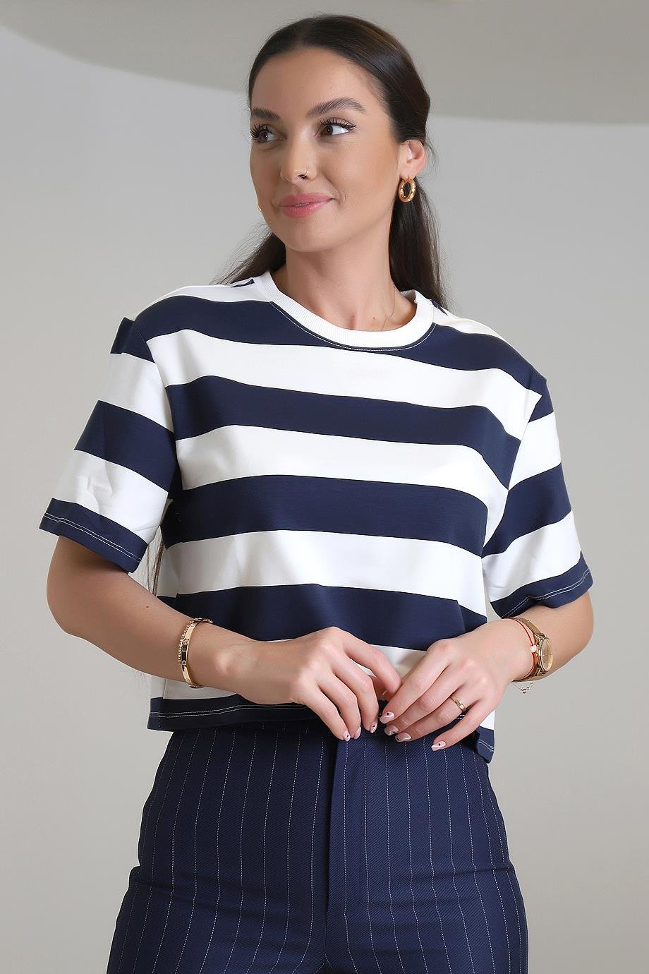 S0014595-2Y3 BUSEM TSHIRTEKRU LACİ