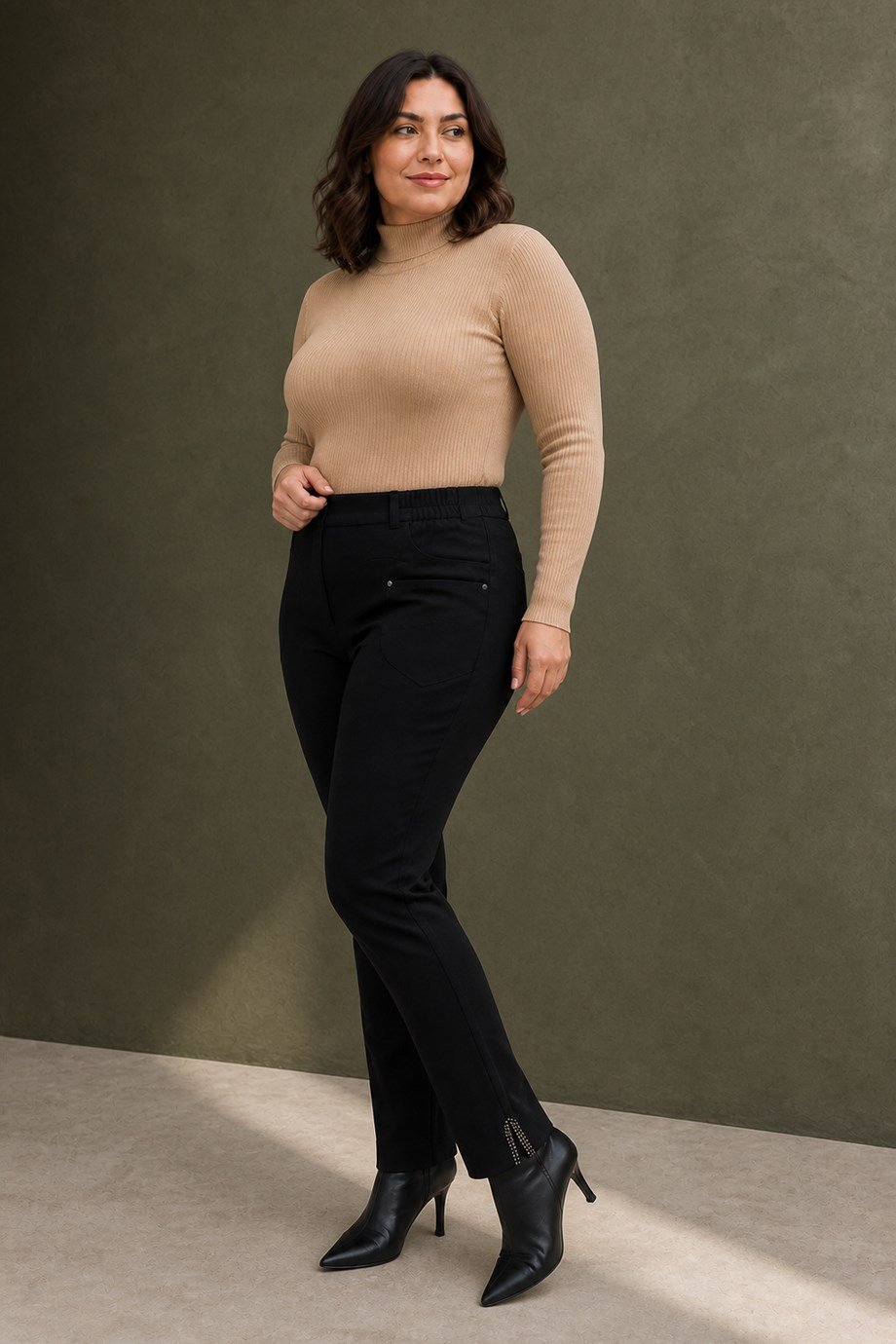 Serpil Tanrıverdi6241-2K7 SERPİL TANRIVERDİ PANTOLON-SİYAH