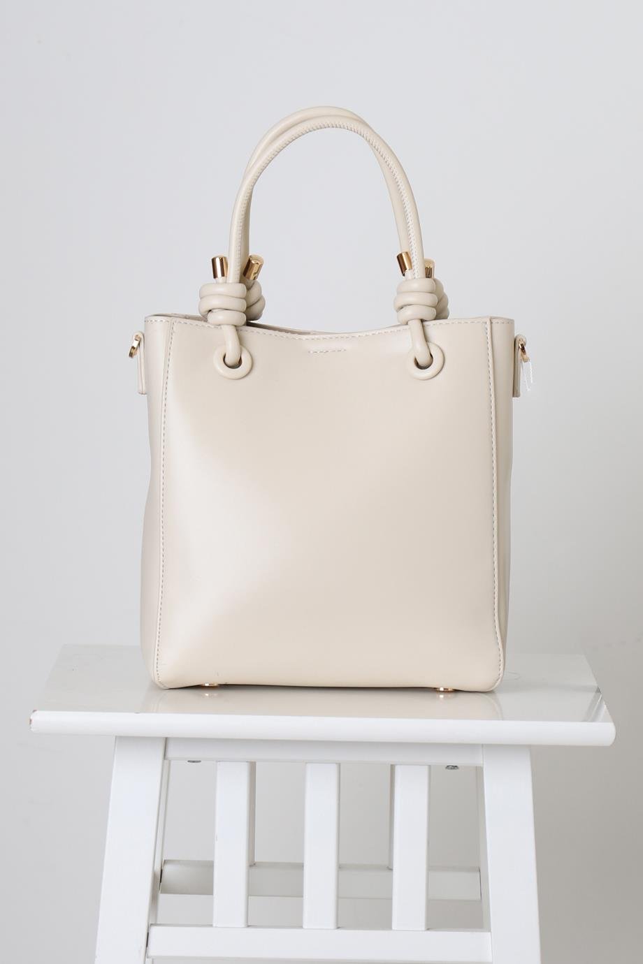 SISLEY-BENETTON168-2Y5 SISLEY ÇANTABEJ