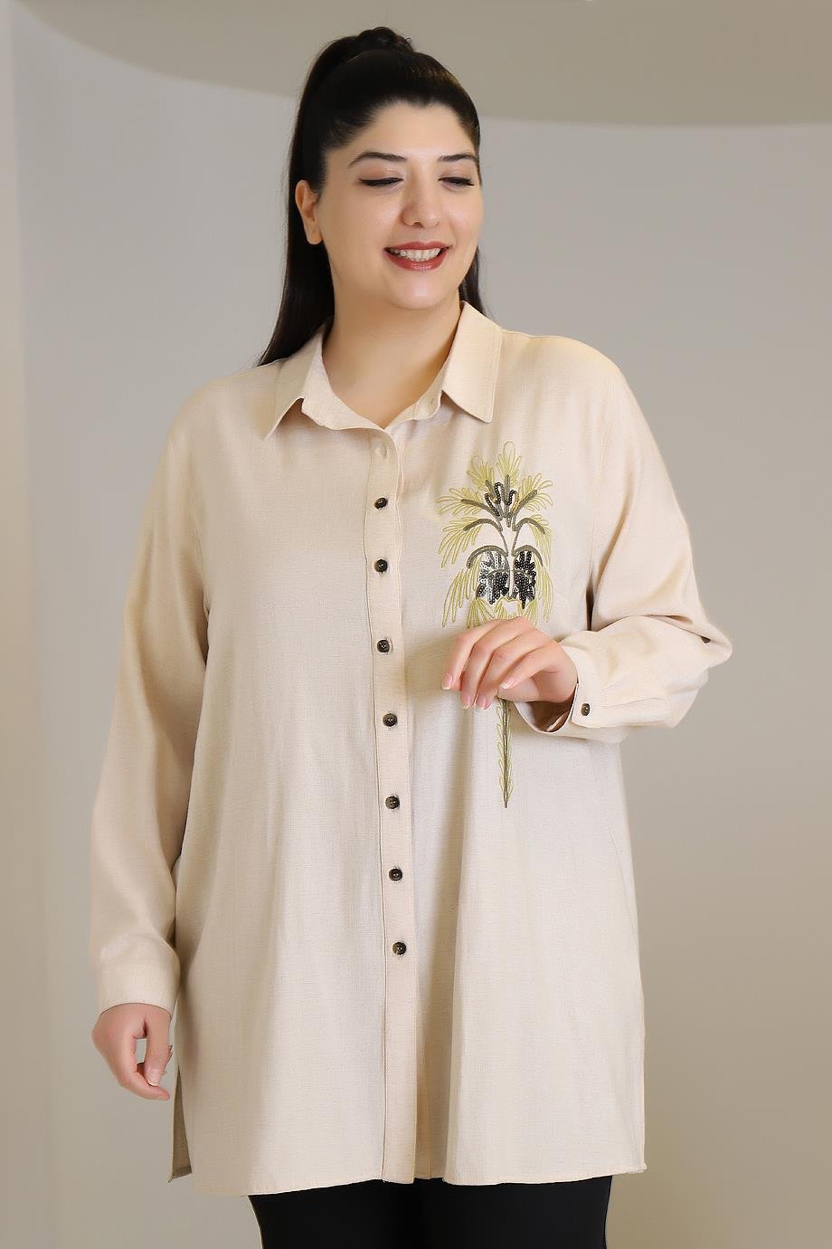 UZUN KOLLU İŞLEMELİ TAŞ KADIN GÖMLEK 04531-2Y3