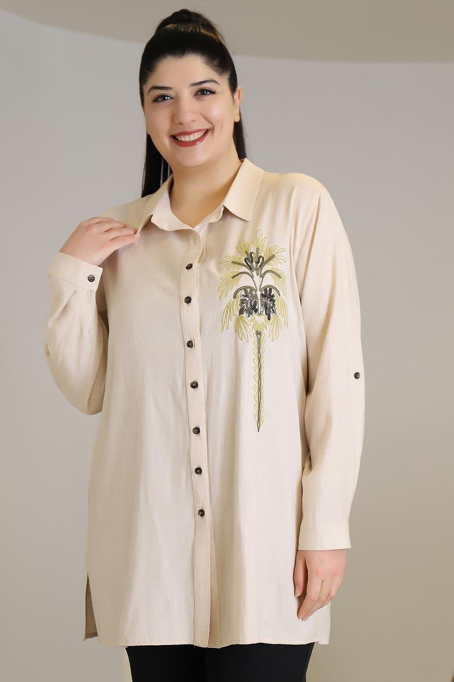 UZUN KOLLU İŞLEMELİ TAŞ KADIN GÖMLEK 04531-2Y3