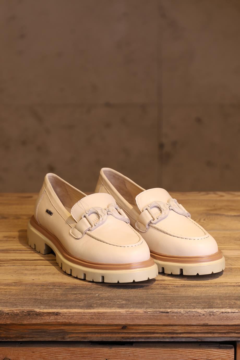 VENÜSTokalı Bej Kadın  Deri Ayakkabı  2412902-2Y4