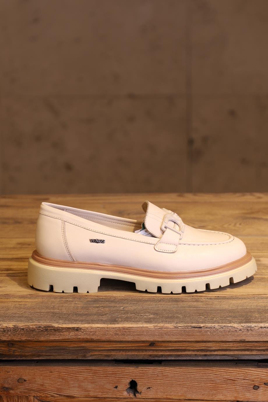 VENÜSTokalı Bej Kadın  Deri Ayakkabı  2412902-2Y4