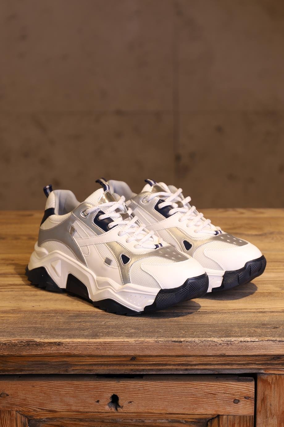 VİVA-KRISTE BELL65137-2Y4 K.BELL AYAKKABIBEYAZ LACİ