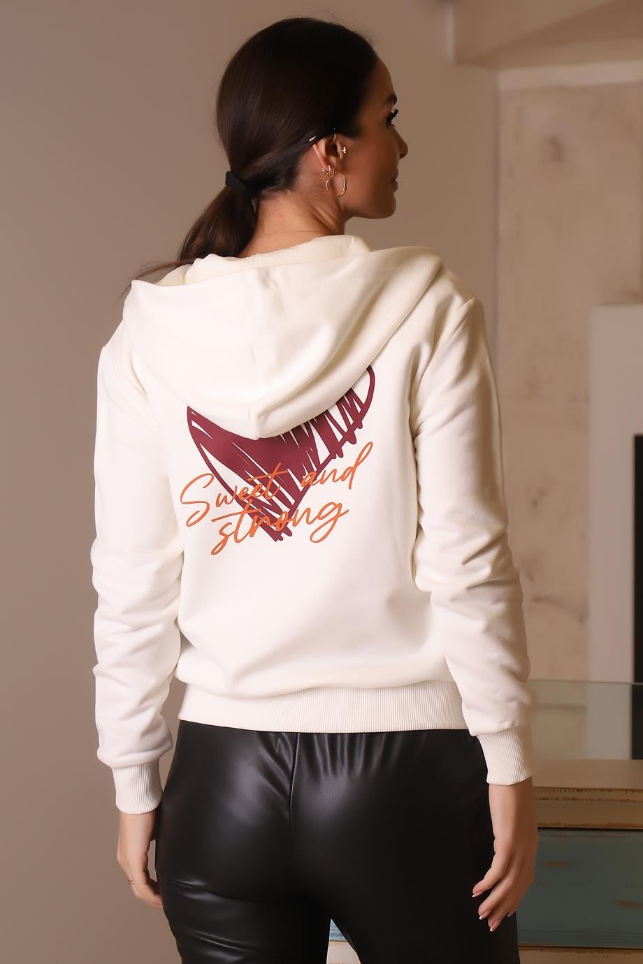 XINT/MELEK TEKS.400604-2K4 XINT MONTEKRU