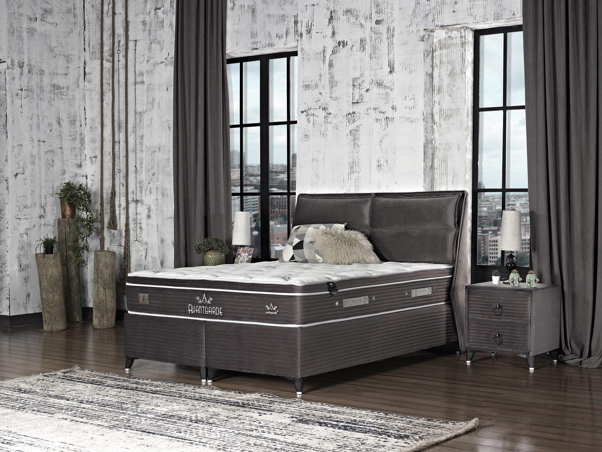 Avantgarde Plus Komodin