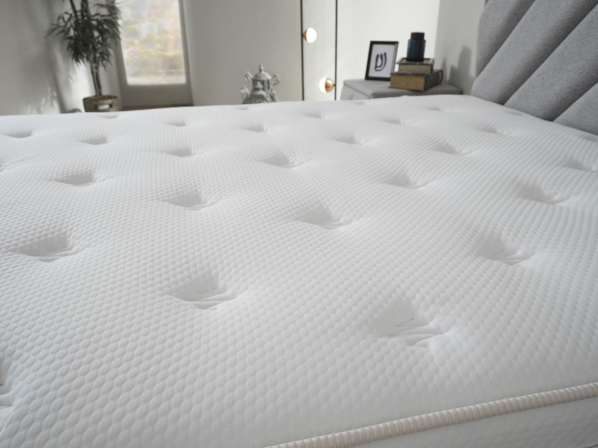 FELICITA Akıllı Torba Yay HDS Kuş Tüyü Sünger Dört Mevsim Yatak Seti