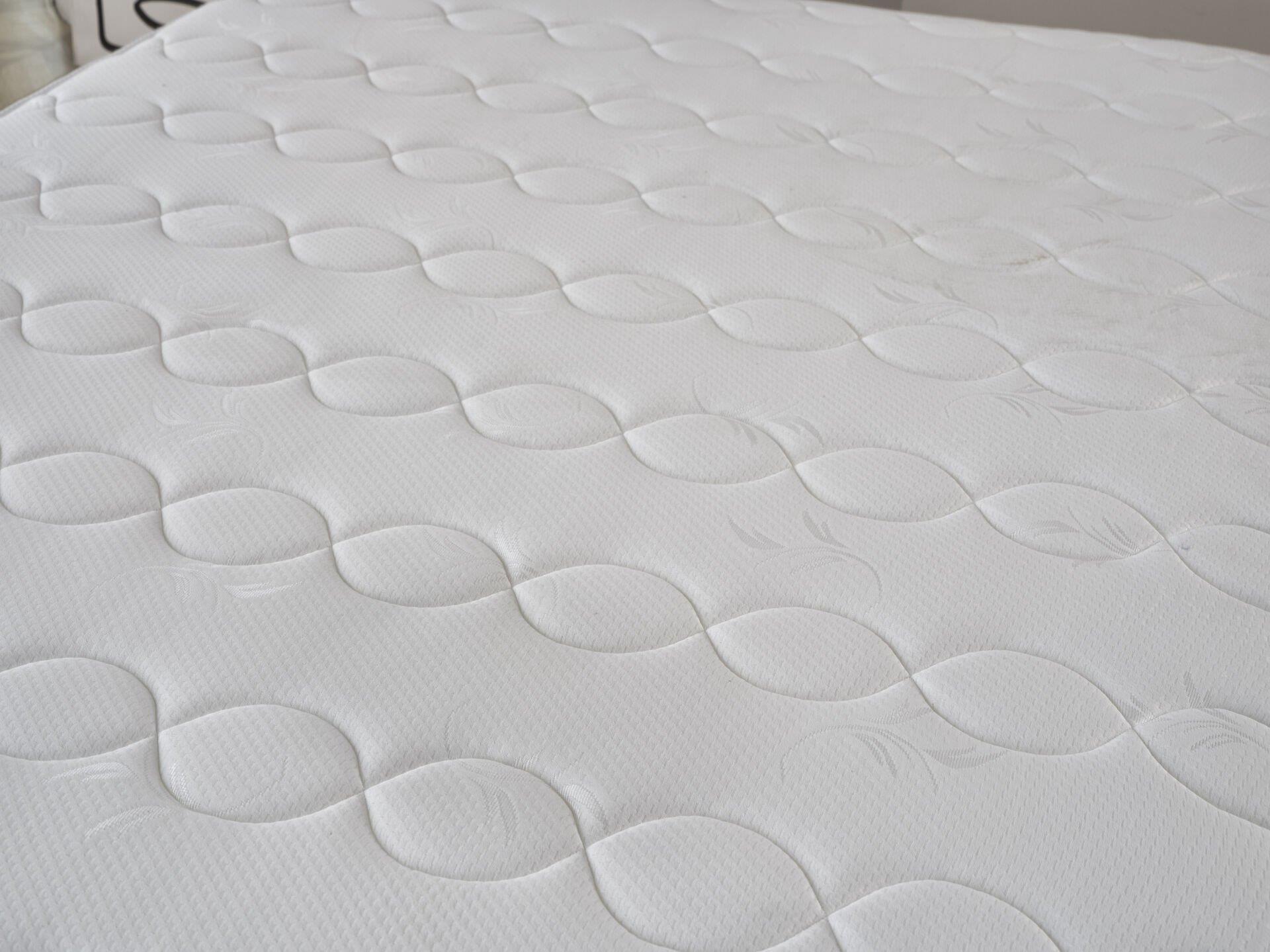 ROSE Zamansız Konfor Yatağı - Isıl İşlemle Güçlendirilmiş Çelik Yay Sistemi ve Formunu Koruyan Dayanıklı Yapı