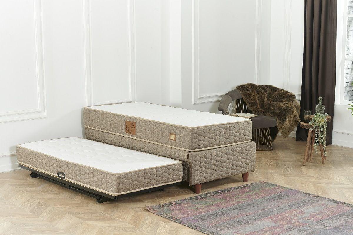 Sardunya Yavrulu Baza