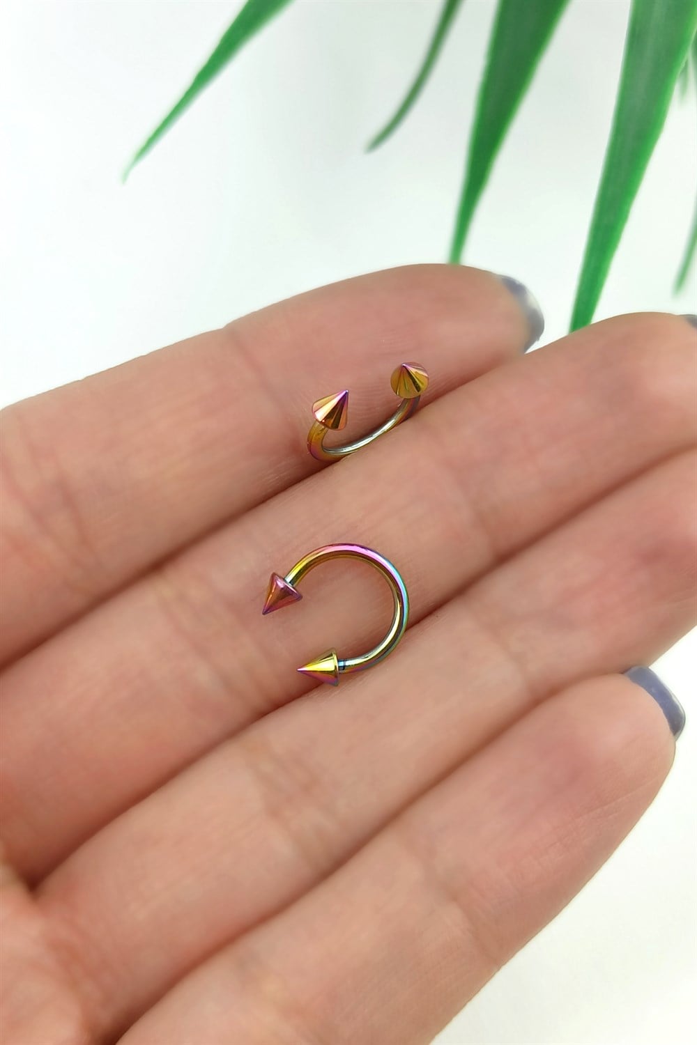 316 L Cerrahi Çelik İki Tarafı Üçgen Septum Titanium Piercing TrPiercing0105 PierX150X