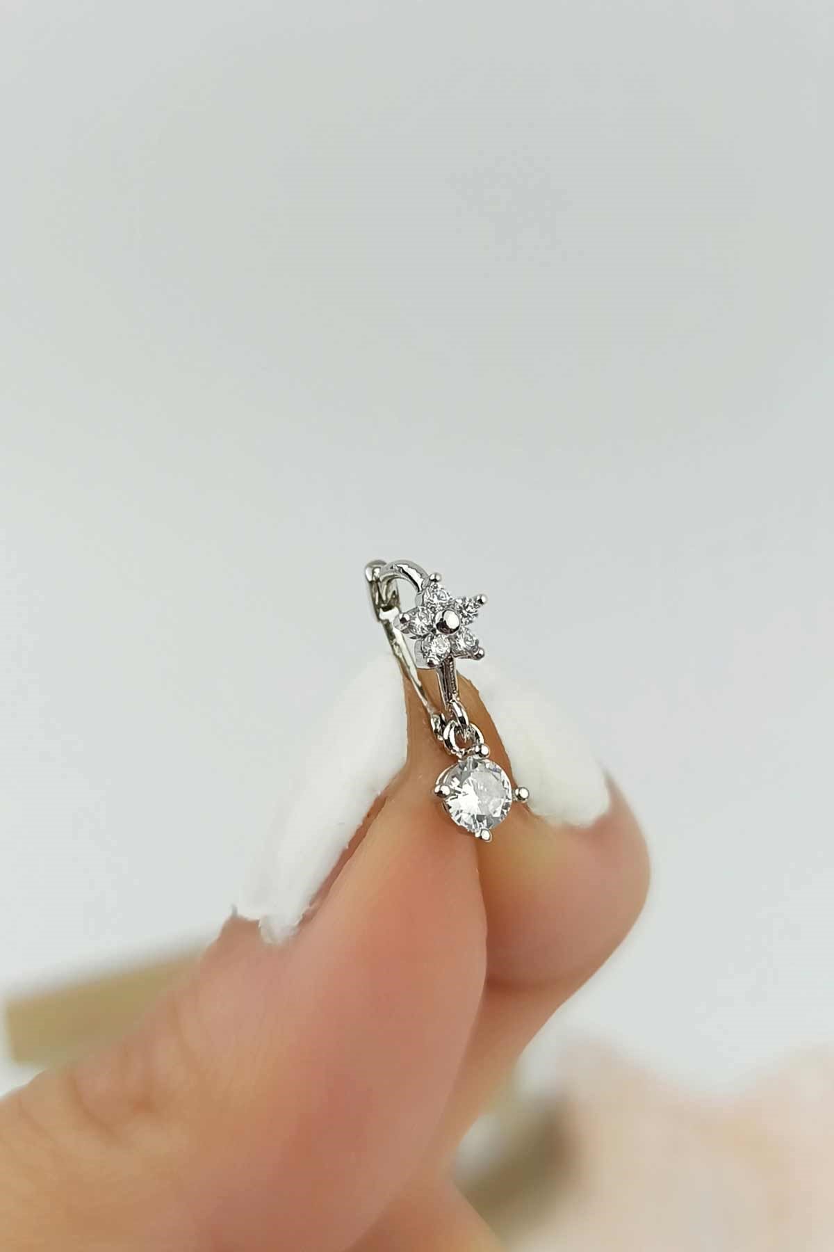 316 L Cerrahi Çelik Sallantı Taşlı Çiçek Halka Piercing TrPiercing067 Pier32003