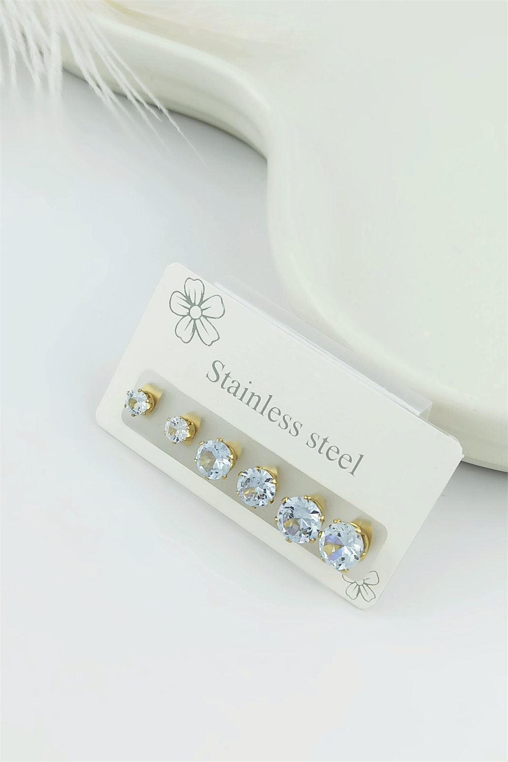 6 lı Tektaş Küpe Kombin TrKüpe35145