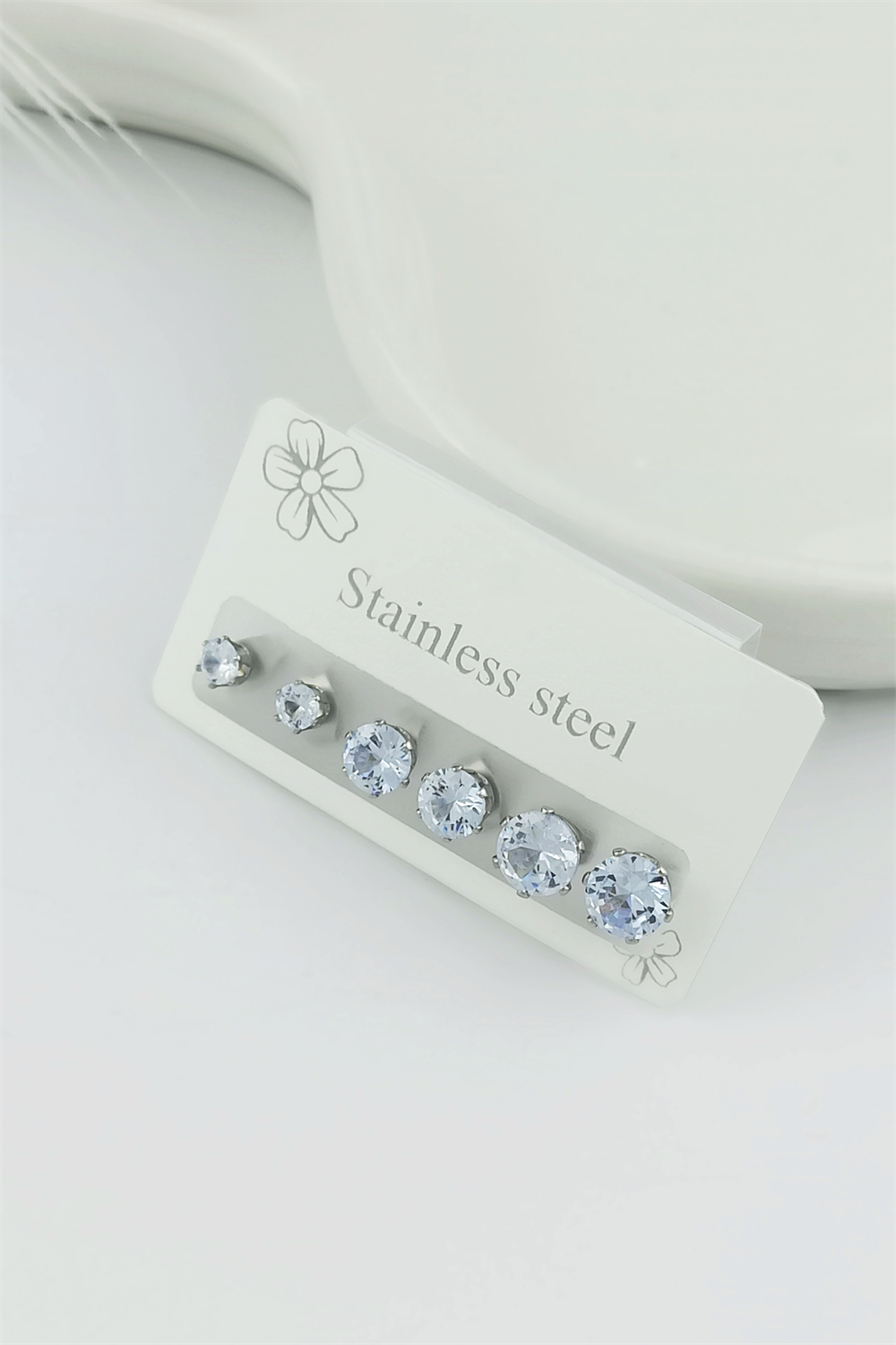 6 lı Tektaş Küpe Kombin TrKüpe35145