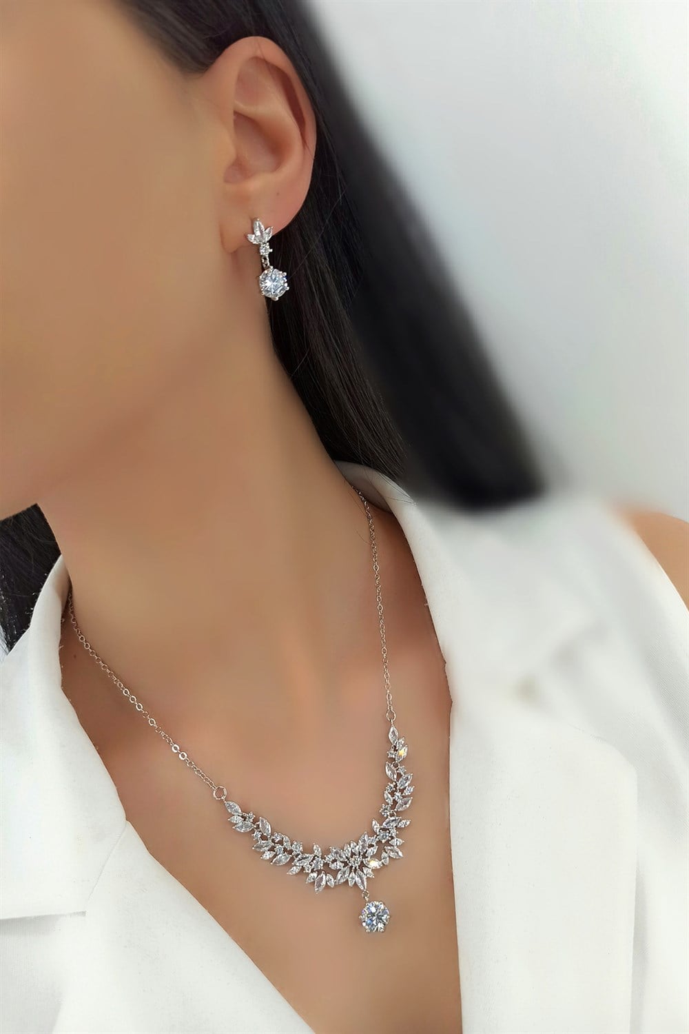 Abiye Kolye Küpe Set Zirkon Taş Çiçek Kolye TrKolye5976