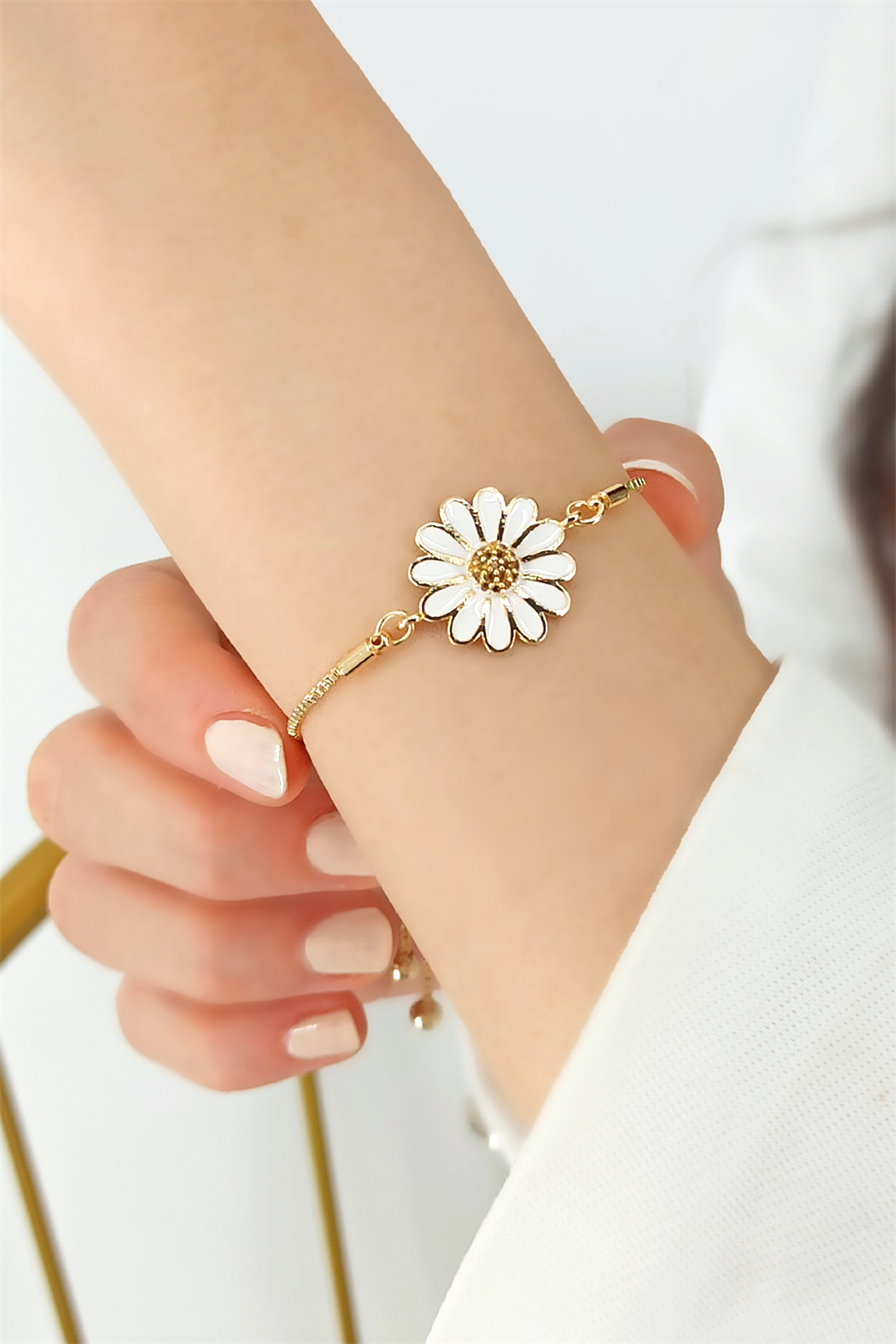 Asansörlü Papatya Bileklik TrBilek70335