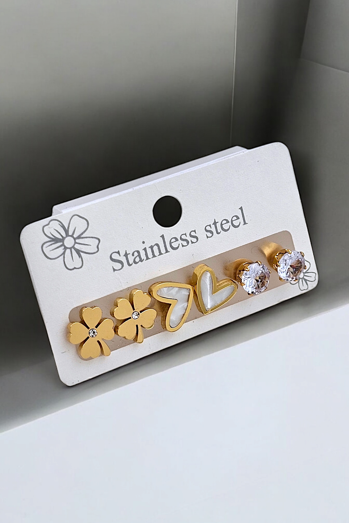 Çelik 6'lı Sedefli Kalp Küpe Kombin 35603