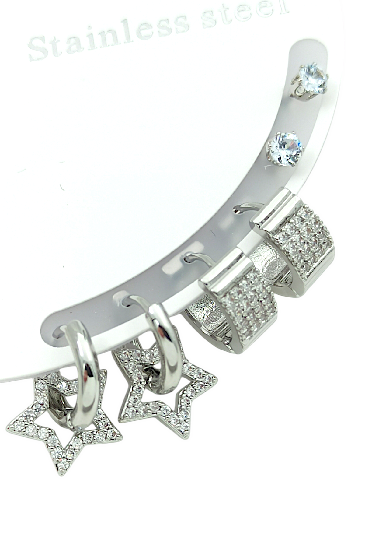 Çelik 6'lı Yıldız Küpe Kombin