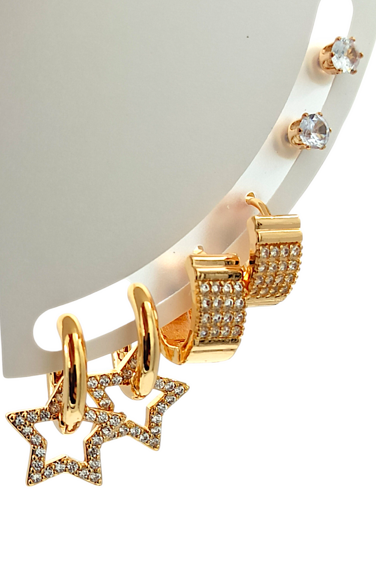 Çelik 6'lı Yıldız Küpe Kombin