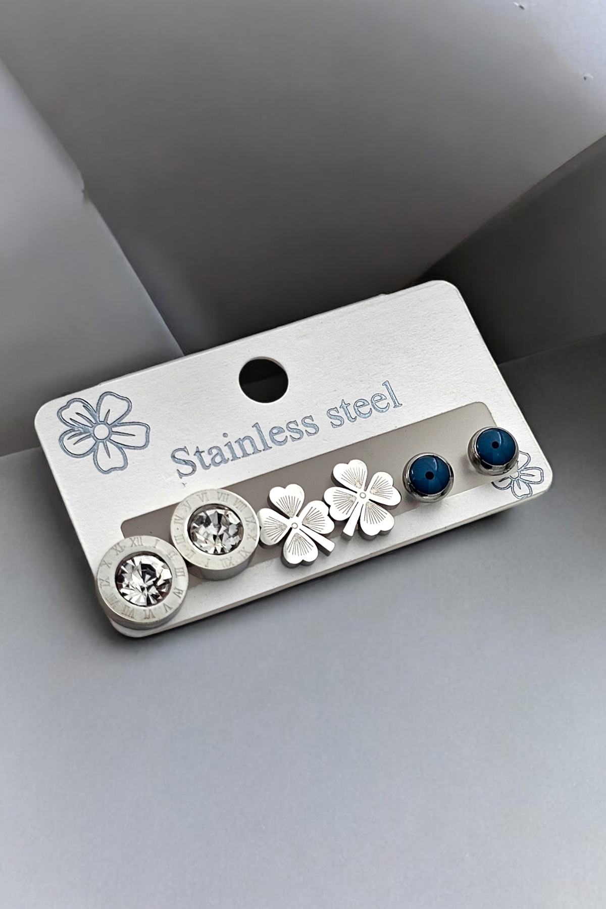 Çelik 6'lı Yonca Küpe Komin 35601