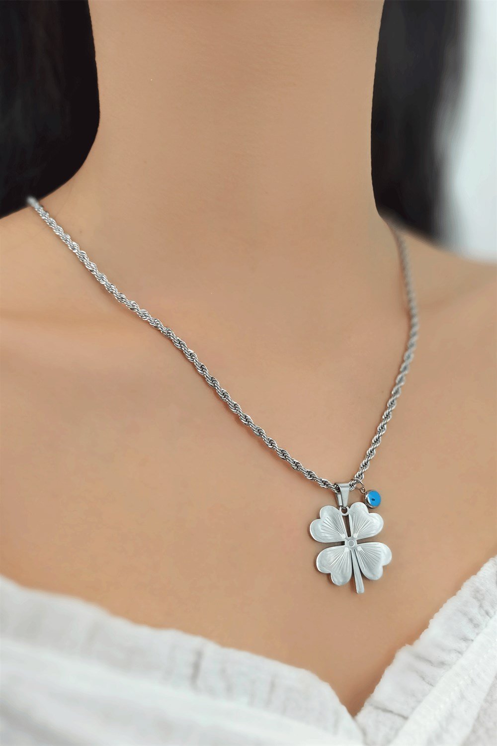 Çelik Burgu Zincir Yonca Kolye TrKolye50096